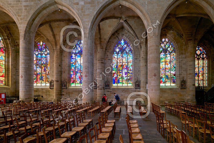 ⛪ 구세주 대성당 (바실리크 생 소뵈르)